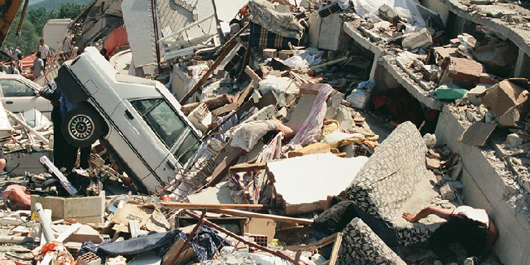 marmara depremi 25inci yilinda istanbul icin bir an once adim atilmali