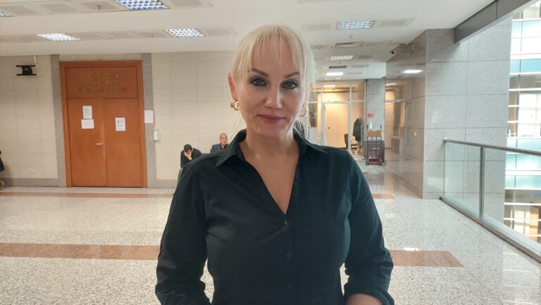 pinar aydinlar scaled